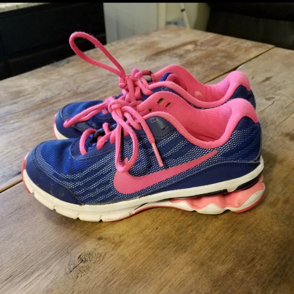 girls running shoes size 1